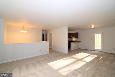 13553 Silver Hill Rd, Sumerduck, VA 22742 photo 6