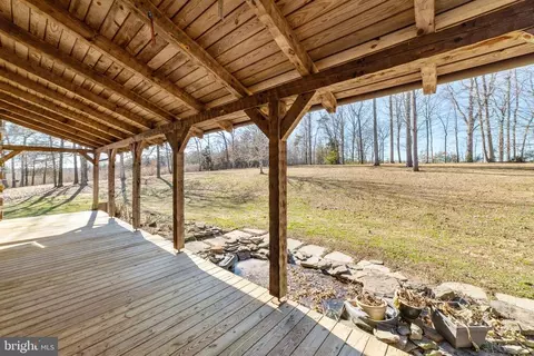 7101 Catbird Ln, Marshall, VA 20115 photo 5