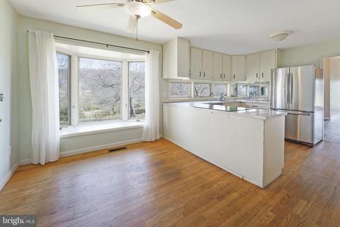 4539 Lakeside Ct, Marshall, VA 20115 photo 11