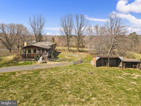 4539 Lakeside Ct, Marshall, VA 20115 photo 3