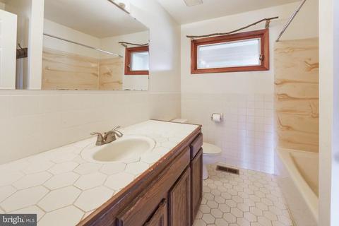 4539 Lakeside Ct, Marshall, VA 20115 photo 20
