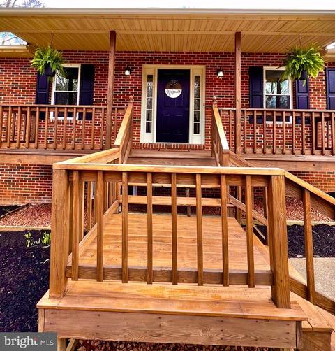 4292 Sumerduck Rd, Sumerduck, VA 22742 photo 6