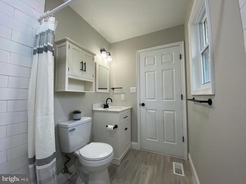 4292 Sumerduck Rd, Sumerduck, VA 22742 photo 25