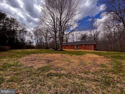 4292 Sumerduck Rd, Sumerduck, VA 22742 photo 59