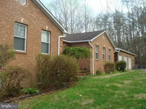 13667 Silver Hill Rd, Sumerduck, VA 22742 photo 1