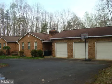 13667 Silver Hill Rd, Sumerduck, VA 22742 photo 8