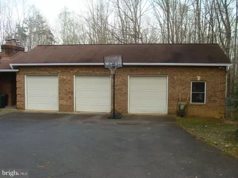 13667 Silver Hill Rd, Sumerduck, VA 22742 photo 6