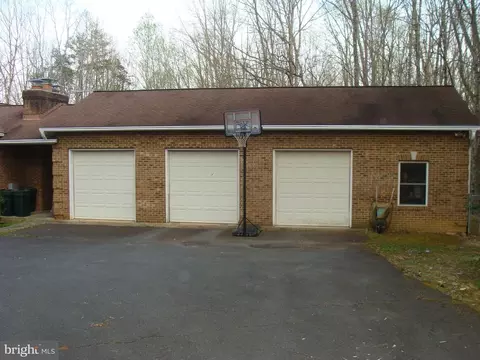 13667 Silver Hill Rd, Sumerduck, VA 22742 photo 7