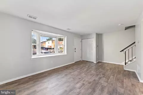 8615 Colston Ct, Marshall, VA 20115 photo 14