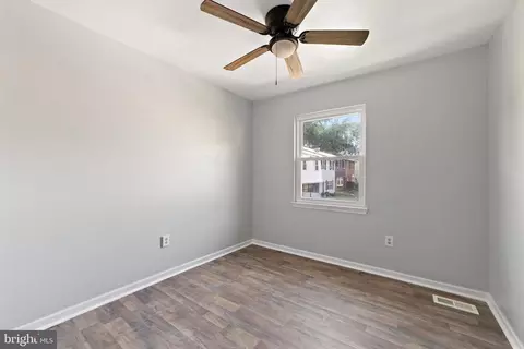 8615 Colston Ct, Marshall, VA 20115 photo 6