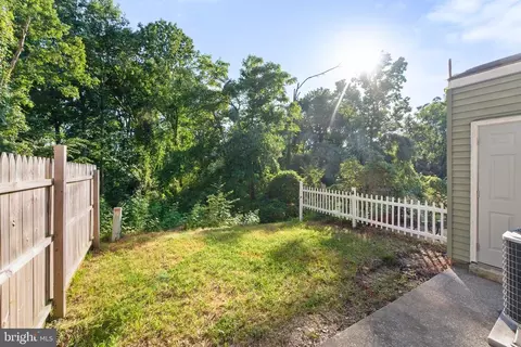 8615 Colston Ct, Marshall, VA 20115 photo 17