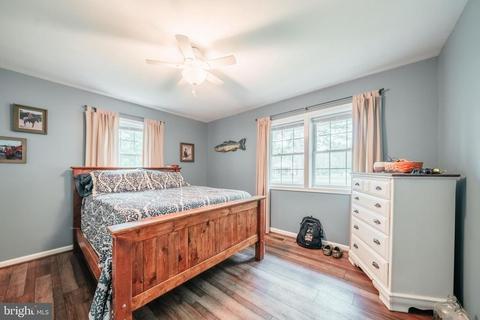 5216 Sumerduck Rd, Sumerduck, VA 22742 photo 14