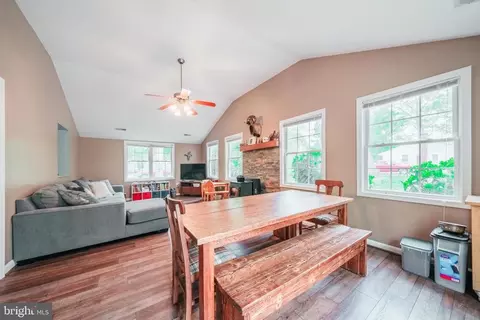 5216 Sumerduck Rd, Sumerduck, VA 22742 photo 26