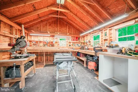 5216 Sumerduck Rd, Sumerduck, VA 22742 photo 10