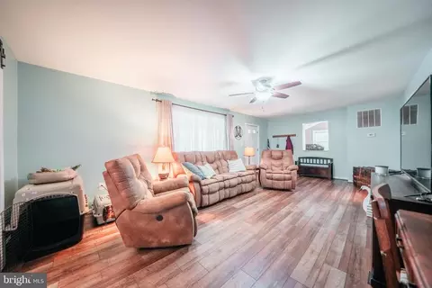 5216 Sumerduck Rd, Sumerduck, VA 22742 photo 19