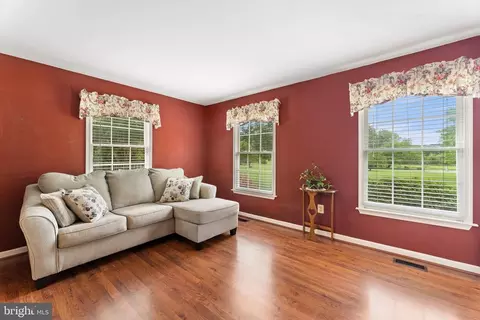 7446 Opal Ct, Warrenton, VA 20186 photo 24