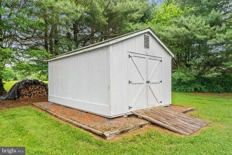 7446 Opal Ct, Warrenton, VA 20186 photo 40