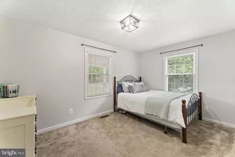 4651 Morgans Bluff Dr, Marshall, VA 20115 photo 22