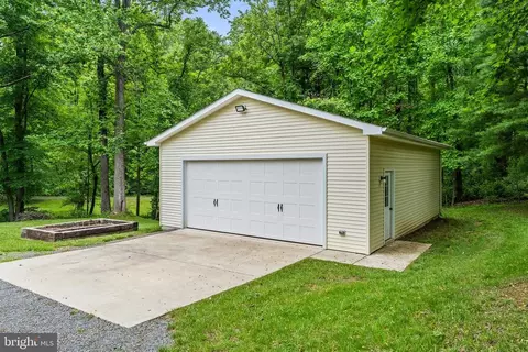 4651 Morgans Bluff Dr, Marshall, VA 20115 photo 30