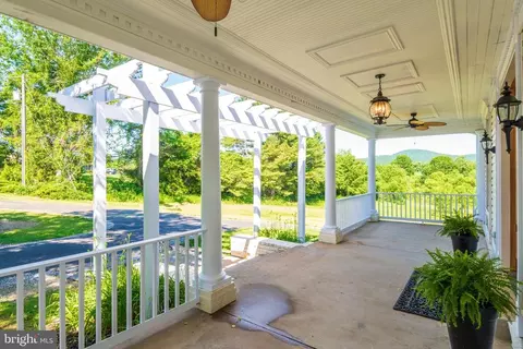 4521 Lakeside Ct, Marshall, VA 20115 photo 13
