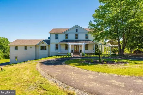 4521 Lakeside Ct, Marshall, VA 20115 photo 6