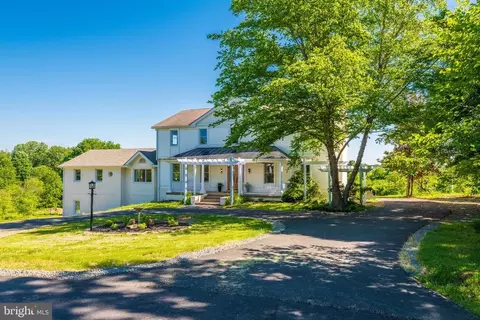 4521 Lakeside Ct, Marshall, VA 20115 photo 5