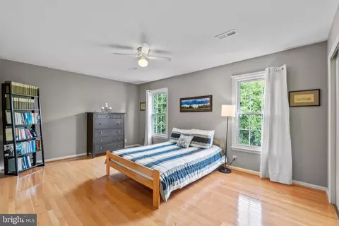 752 Cherry Tree Ln, Warrenton, VA 20186 photo 10