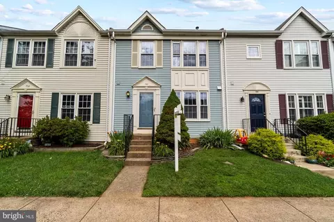 752 Cherry Tree Ln, Warrenton, VA 20186 photo 1