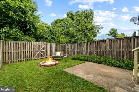 752 Cherry Tree Ln, Warrenton, VA 20186 photo 19