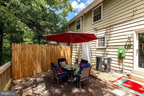 8623 Harrison Ct, Marshall, VA 20115 photo 23