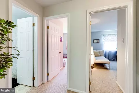 8623 Harrison Ct, Marshall, VA 20115 photo 14