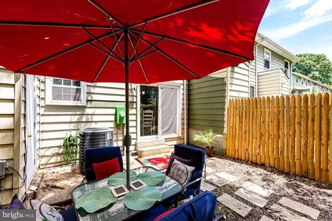 8623 Harrison Ct, Marshall, VA 20115 photo 24