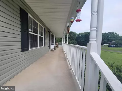 5219 Stewart Rd, Sumerduck, VA 22742 photo 4
