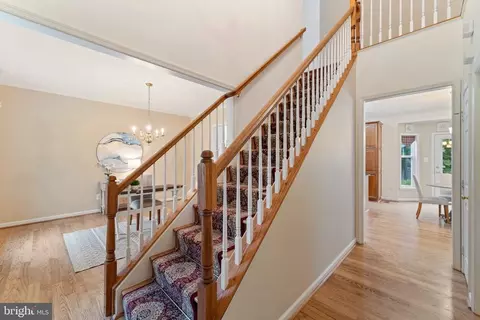 5699 Three Chimneys Dr, Marshall, VA 20115 photo 8
