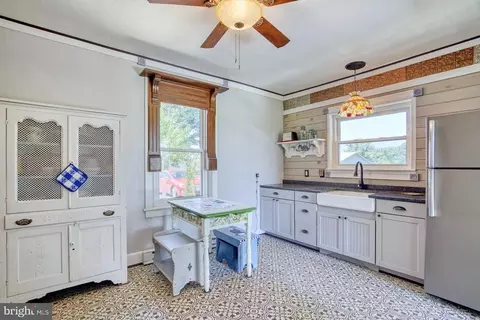 8887 Old Dumfries Rd, Catlett, VA 20119 photo 18