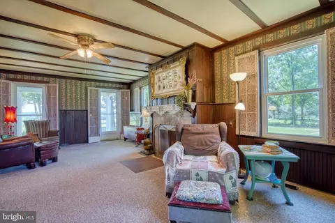 8887 Old Dumfries Rd, Catlett, VA 20119 photo 16