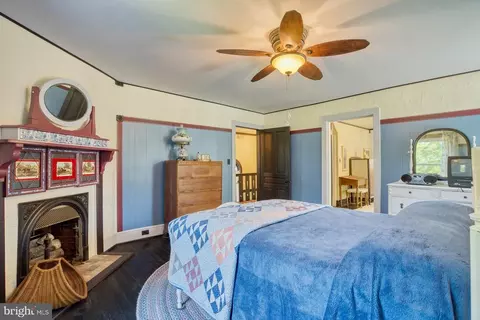 8887 Old Dumfries Rd, Catlett, VA 20119 photo 43