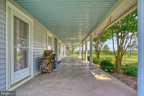 8887 Old Dumfries Rd, Catlett, VA 20119 photo 8