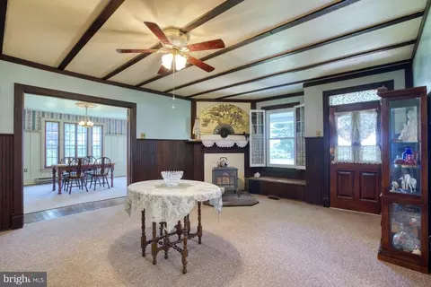 8887 Old Dumfries Rd, Catlett, VA 20119 photo 10