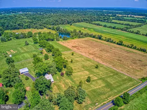 8887 Old Dumfries Rd, Catlett, VA 20119 photo 63
