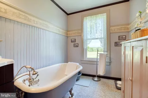 8887 Old Dumfries Rd, Catlett, VA 20119 photo 37