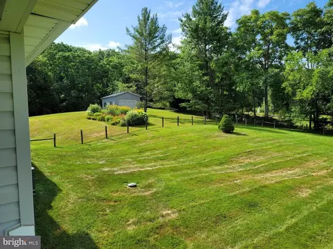 4456 Lakeside Ct, Marshall, VA 20115 photo 17