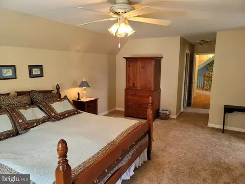 4456 Lakeside Ct, Marshall, VA 20115 photo 24
