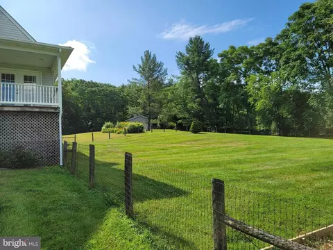 4456 Lakeside Ct, Marshall, VA 20115 photo 14