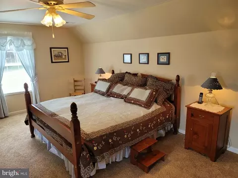 4456 Lakeside Ct, Marshall, VA 20115 photo 25