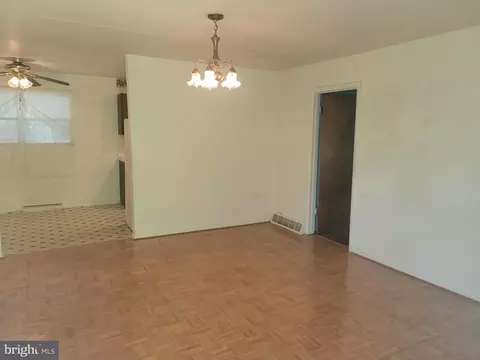 11411 John Marshall Hwy, Markham, VA 22643 photo 5