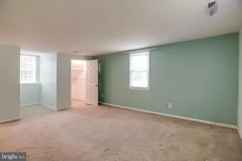 6064 Old Bust Head Rd, Broad Run, VA 20137 photo 15
