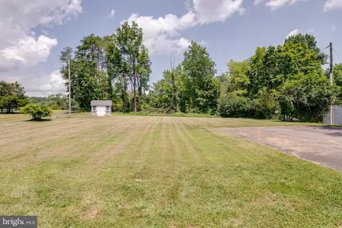 6064 Old Bust Head Rd, Broad Run, VA 20137 photo 22