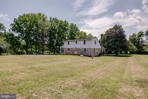 6064 Old Bust Head Rd, Broad Run, VA 20137 photo 28
