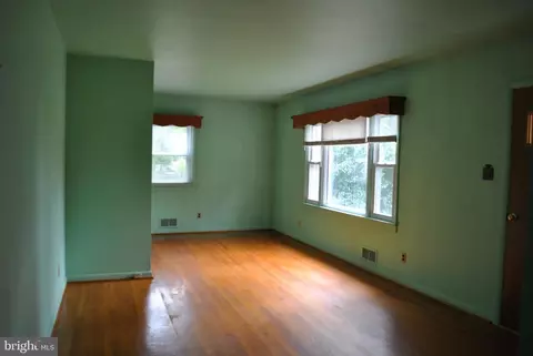 4902 Dumfries, Catlett, VA 20119 photo 18